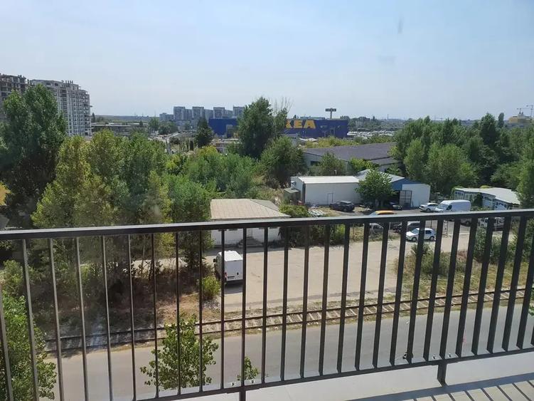 Apartament cu 2 camere decomandat în Theodor Pallady
