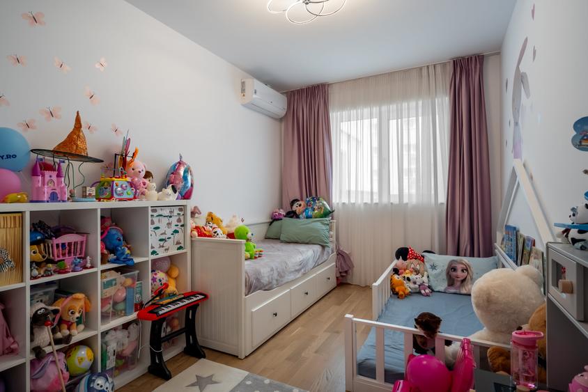 Apartament cu 3 camere decomandat în Ștefan cel Mare