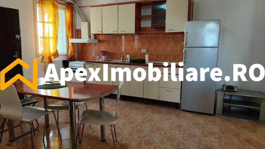 Apartament cu 3 camere semidecomandat, mobilat în 1 Decembrie 1918