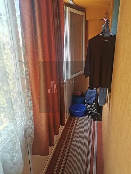 Apartament cu 3 camere decomandat în Sălaj