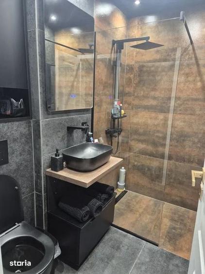 Apartament cu 4 camere decomandat, mobilat în Rogerius
