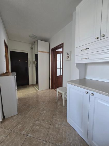 Garsonieră, decomandată, 42 mpu,  renovată recent – Știrbei Vodă – Eroilor - 12