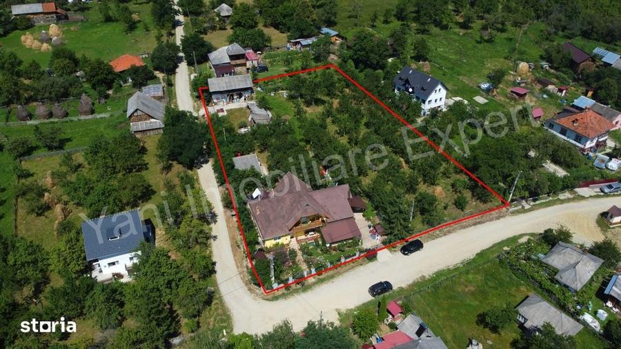 Casă cu 4 camere în Slămnești