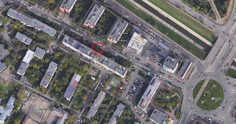 Apartament cu 3 camere decomandat, mobilat în Podu Roș