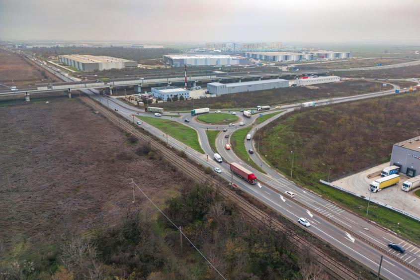 Teren Construcții intravilan de 37708 mp, în Ștefăneștii de Jos