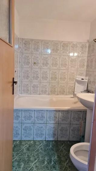 Apartament cu 2 camere semidecomandat în Valea Lupului