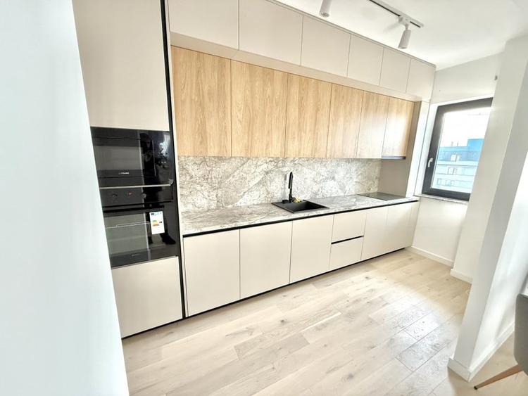 Apartament cu 3 camere decomandat, mobilat în Pipera — fotografia 2