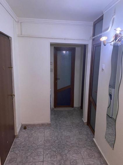 Inchriez apartament 2 parter, zona concordia mobilat utilat - 2