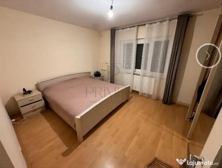 Apartament cu 3 camere decomandat, mobilat în Bucovina