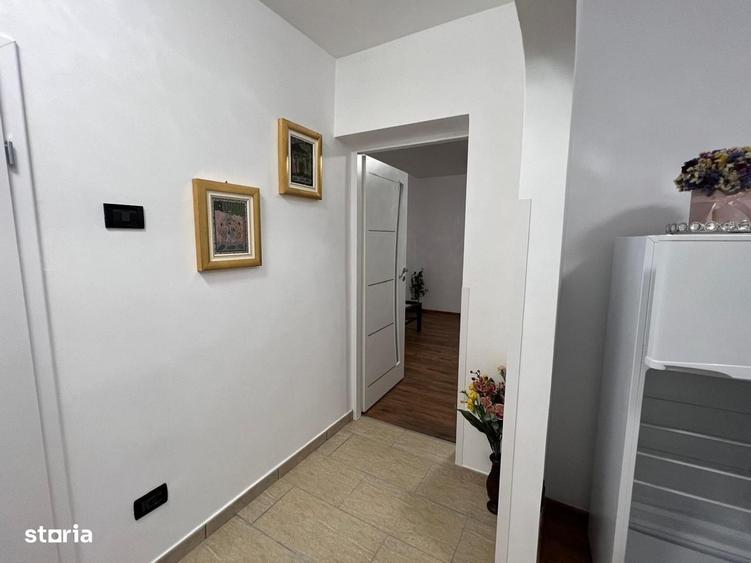 Garsonieră decomandată în Gară
