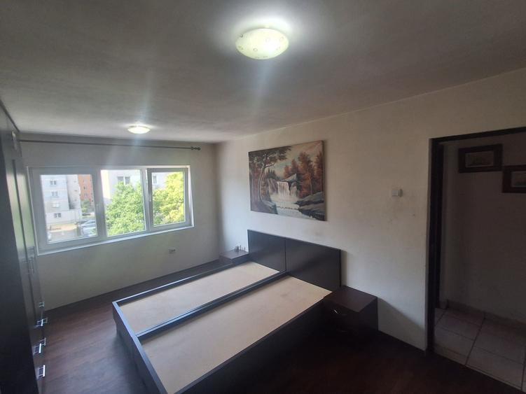 Apartament de vanzare 2 camere, Nasaud, Str. Miron Cristea - 1