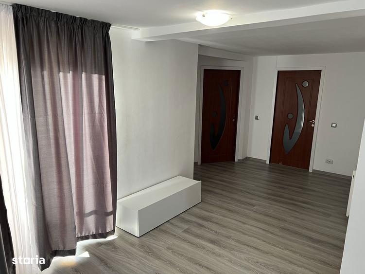 Casă cu 4 camere cu Teren 350 Mp în Central