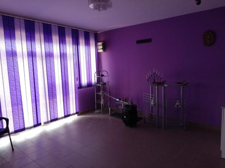 Spațiu comercial, de 98 mp, în Nicolae Bălcescu