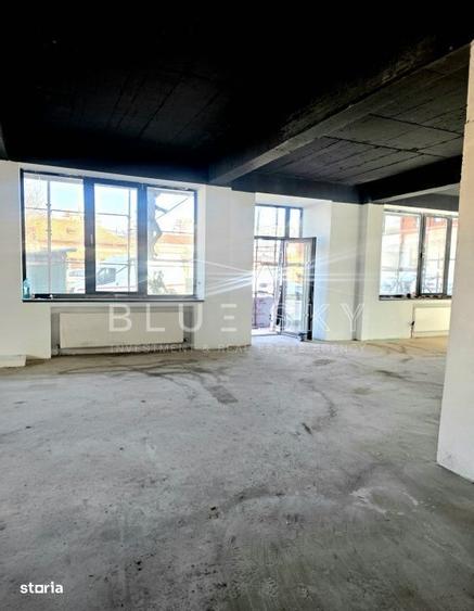 Spațiu comercial, de 637 mp, în Faleza Nord