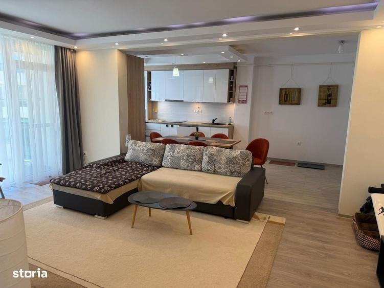 Apartament cu 2 camere în Micro 16