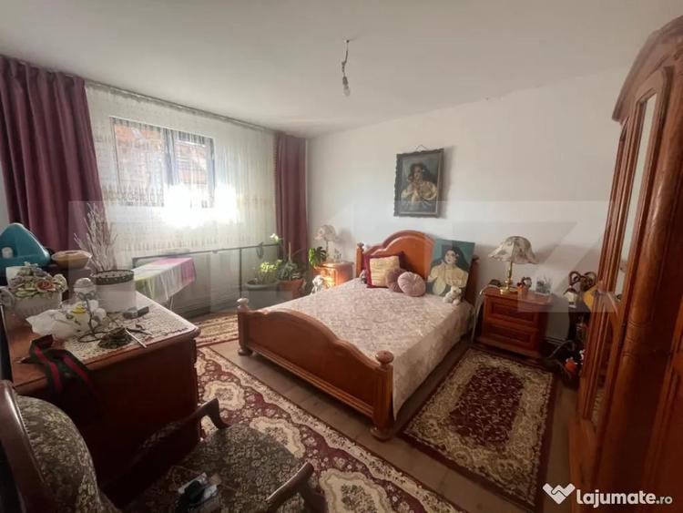 Casă cu 3 camere cu Teren 2000 Mp în Lechința