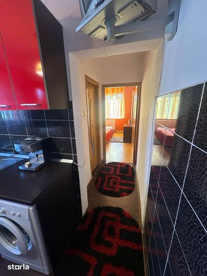 De vanzare apartament cu 3 camere si 2 balcoane, mobilat si utilat - 2