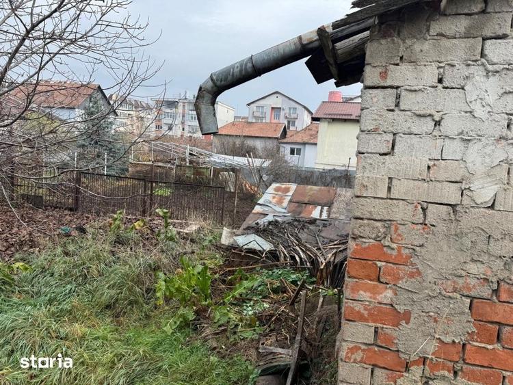Casă cu 4 camere cu Teren 500 Mp în Între Lacuri