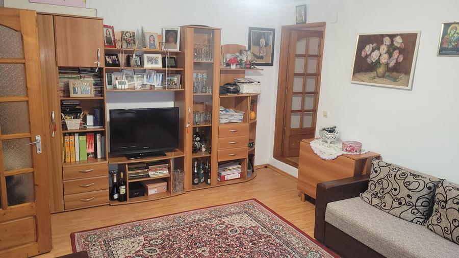 Apartament cu 2 camere decomandat în Cotroceni