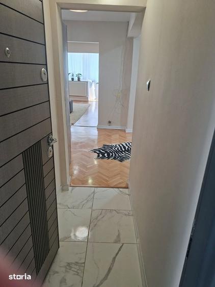 Apartament cu 4 camere decomandat în Ultracentral
