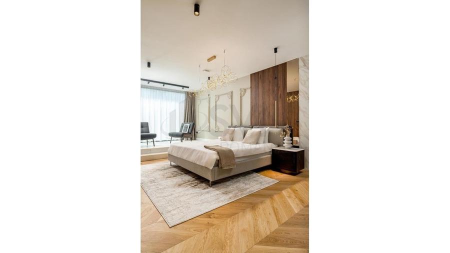 Casă individuală cu 6 camere cu Piscina în Pipera