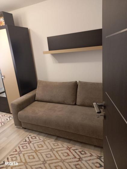 Apartament cu 3 camere în 1 Mai