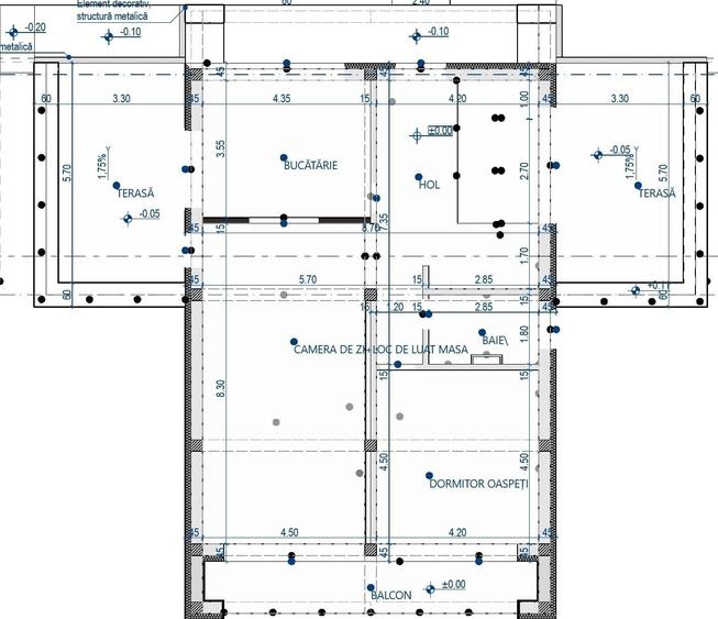 Casă individuală cu 7 camere cu Teren 760 Mp în Păcurari