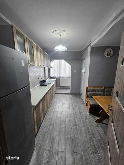 Apartament cu 2 camere în Micro 17