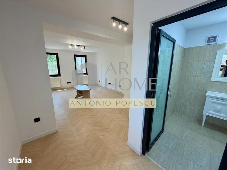 Apartament cu 4 camere în Central