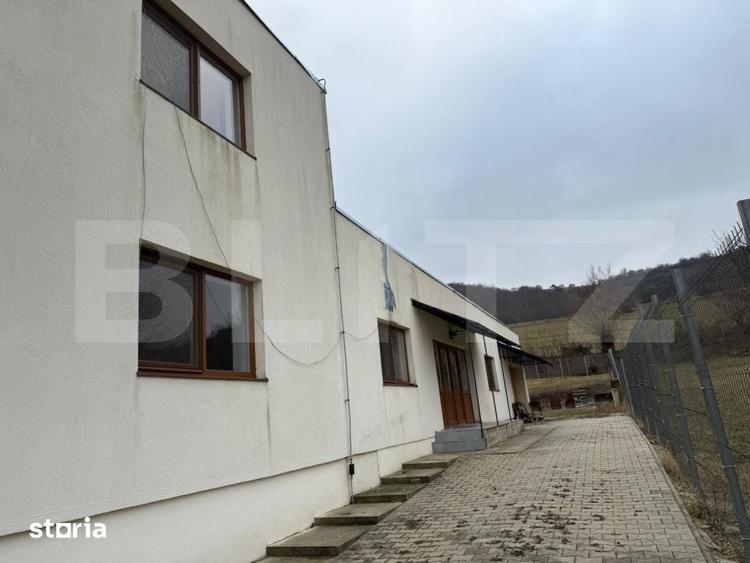 Spațiu comercial, de 318 mp, în Central