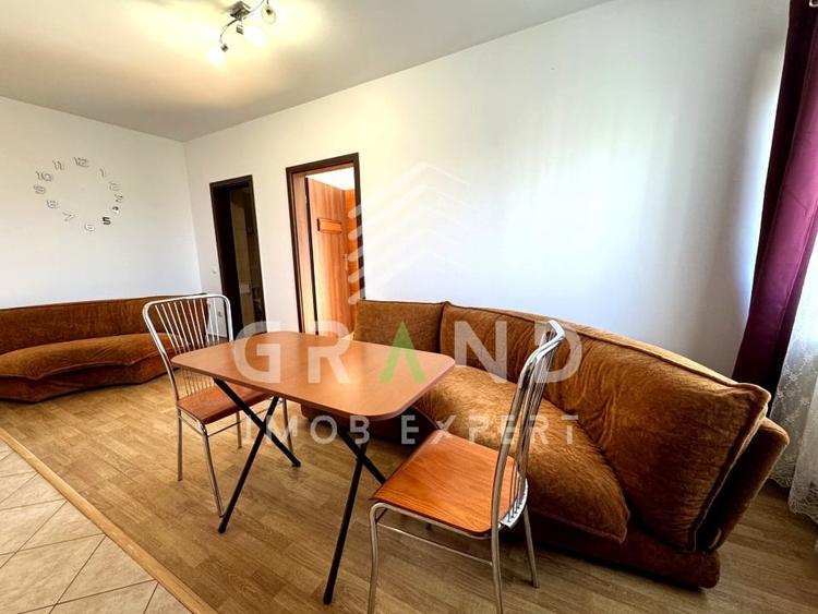 Apartament cu 2 camere semidecomandat, mobilat în Calea Turzii