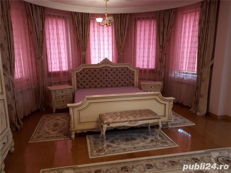 Casă cu 10 camere cu Teren 500 Mp în Eforie