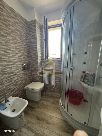 Apartament cu 2 camere decomandat în Gherăiești