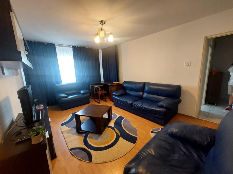 Apartament cu 2 camere decomandat în Mazepa 2