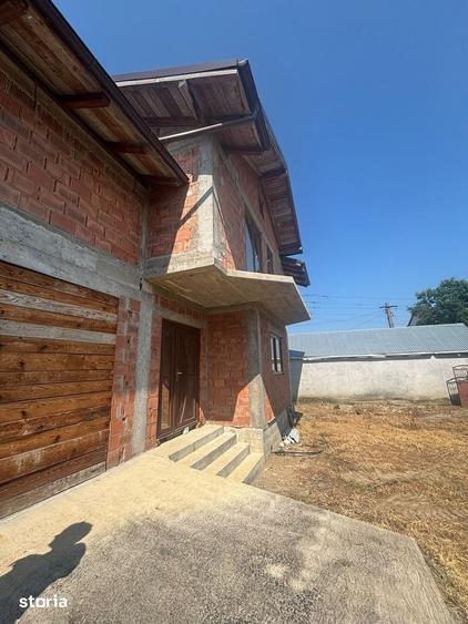 De vanzare casa P+1, 3 bai, 4 dormitoare, 860mp teren, Pret 55000euro - 3