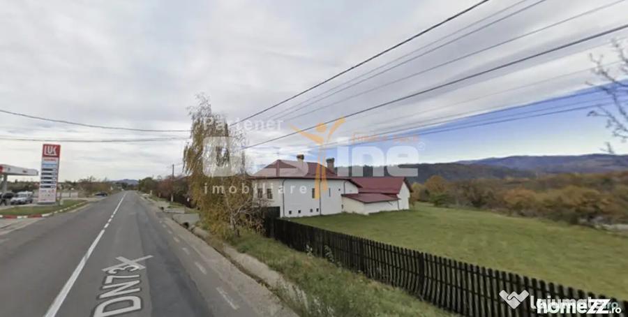 Teren de 9915 mp, în Valea Mare