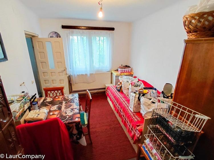 Casă cu 3 camere cu Teren 815 Mp în Vrănești