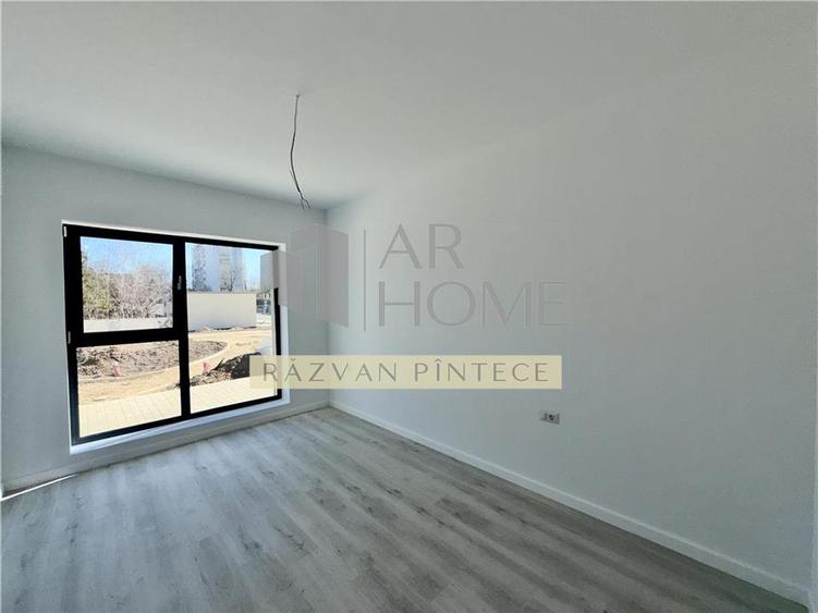 Apartament cu 2 camere decomandat în Albert