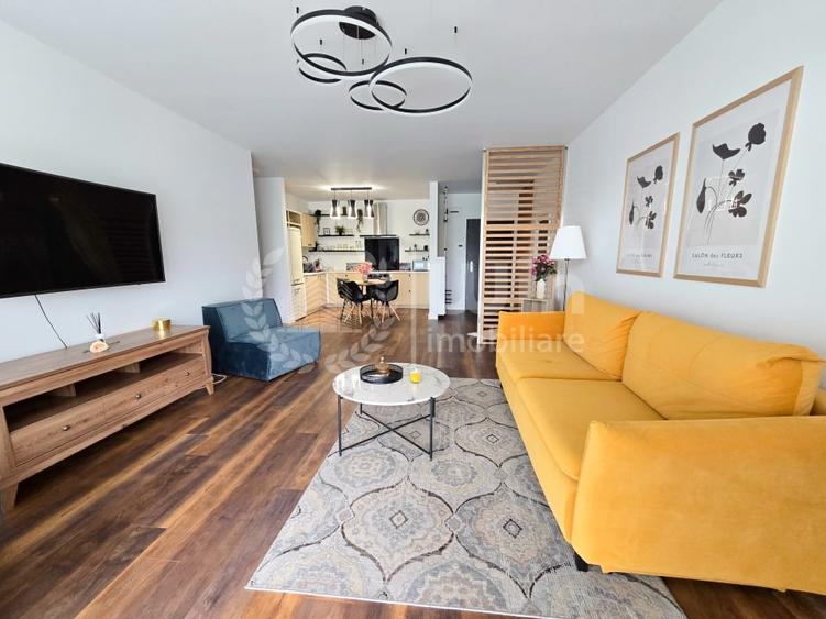 Apartament cu 2 camere semidecomandat, mobilat în Zorilor