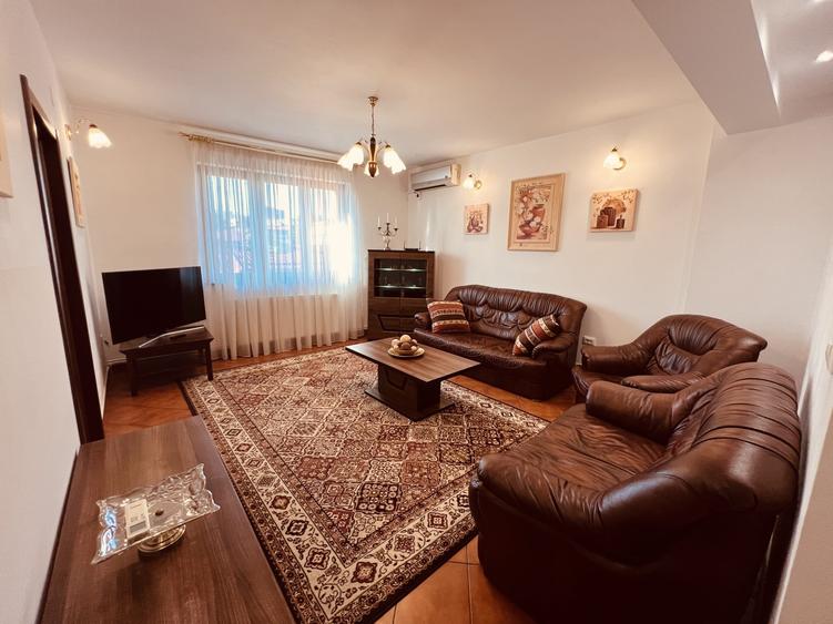 Apartament cu 3 camere semidecomandat, mobilat în Dorobanți