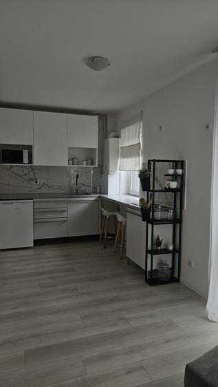 Apartament cu o camera si parcare Crinului Residence - 8