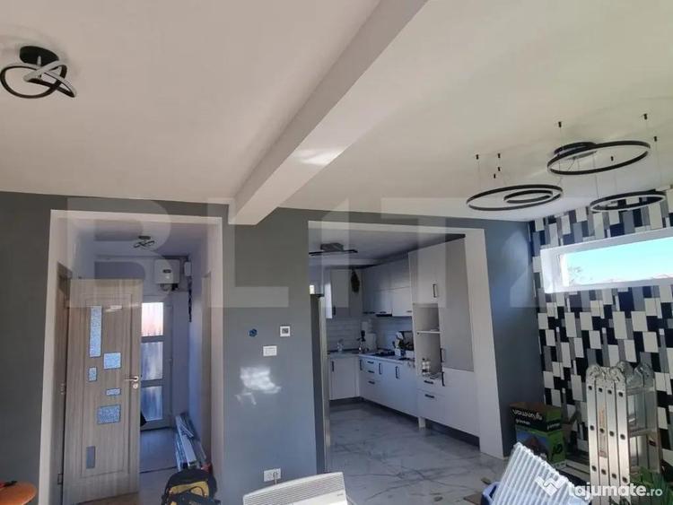 Casă cu 3 camere cu Teren 300 Mp în Dumbrăvița