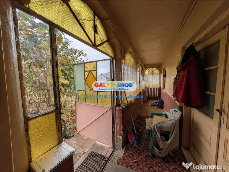 Casă cu 3 camere cu Teren 1400 Mp în Frumușani
