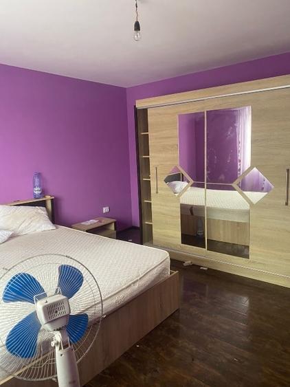 Casă individuală cu 5 camere cu Teren 400 Mp în Ștorobăneasa