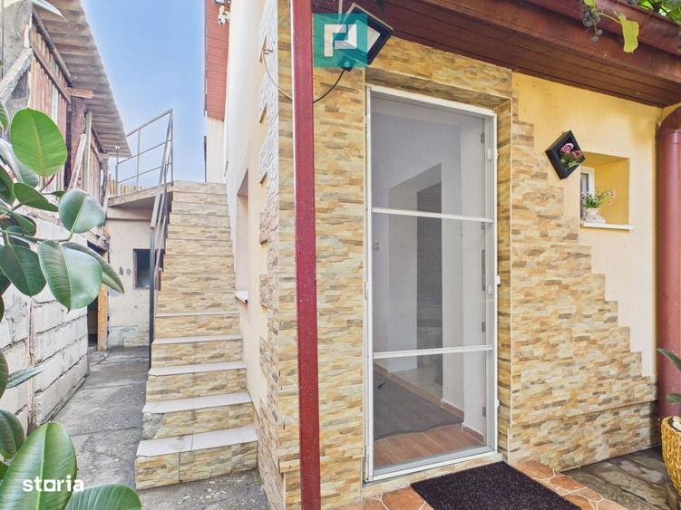 Casă cu 4 camere în Săcălaz