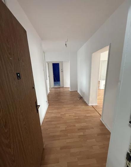 Apartament cu 3 camere decomandat în Alba Iulia
