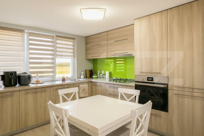 Duplex cu 14 camere cu Canalizare în Someșeni