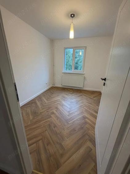 Apartament cu 4 camere decomandat în Gheorgheni