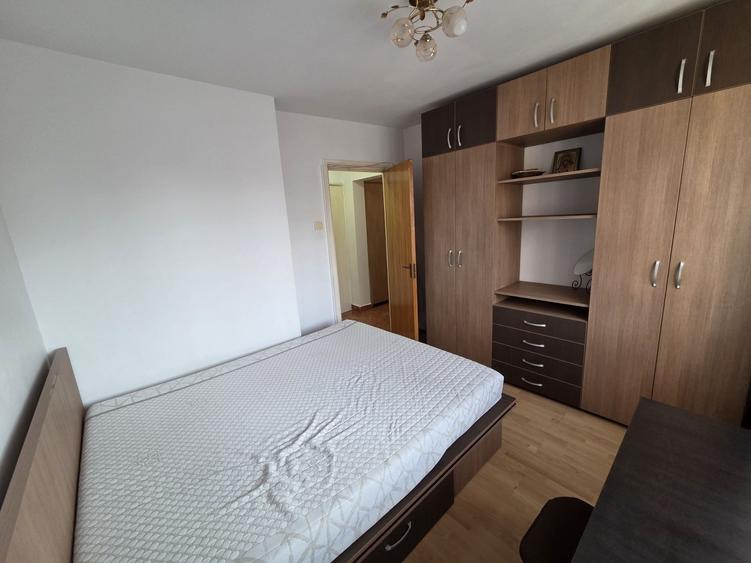 Apartament cu 2 camere decomandat în Gorjului