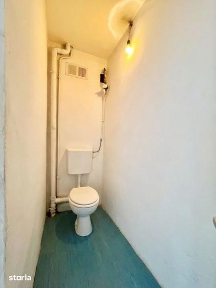 Apartament cu 3 camere decomandat, mobilat în Tei